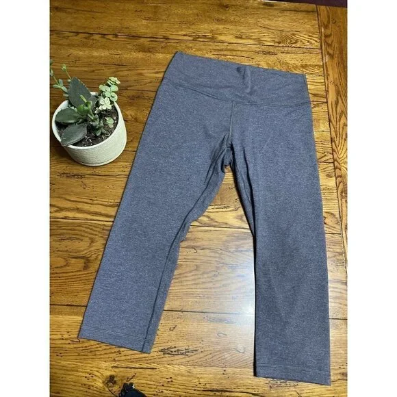 𝅺lululemon Wunder Under High Rise Crop 21” Heather Gray Leggings Size 12 - Picture 3 of 9